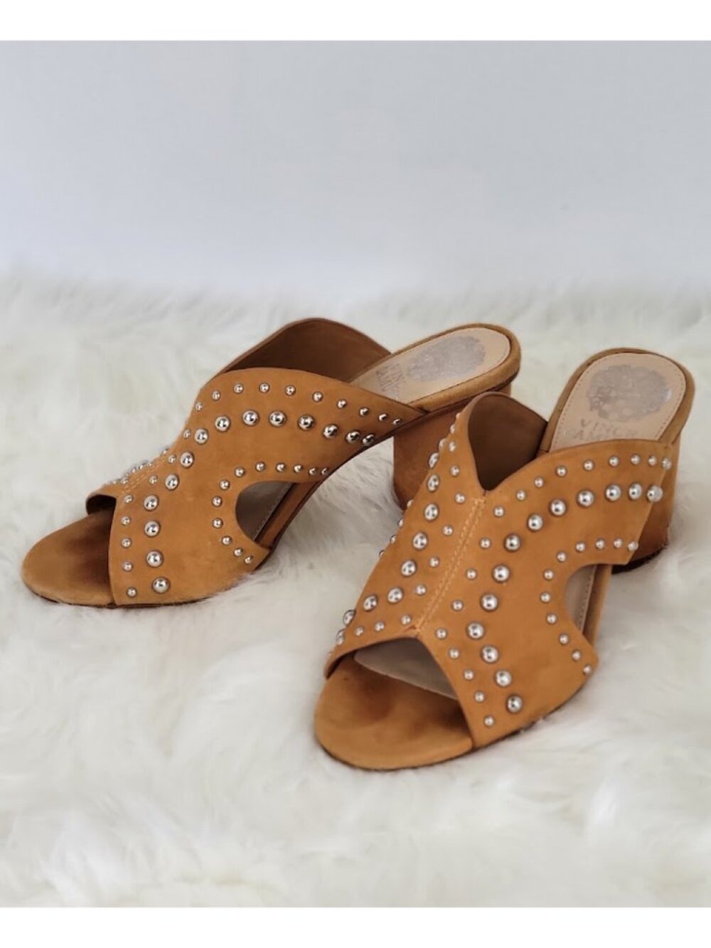 Vince Camuto Mule Sandal Chunky Heel Tan Suede W/Studded Accent Women’s Size 6.5